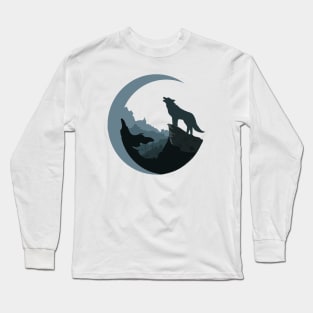 The Wolf who loves the moon Long Sleeve T-Shirt